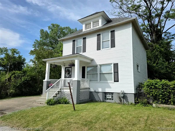 2927 Seyburn St, Detroit, MI 48214