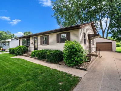 2115 W 34th St, Davenport, IA, 52806