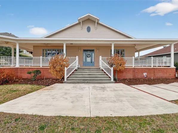 2128 Lake Ariana Blvd, Auburndale, FL 33823