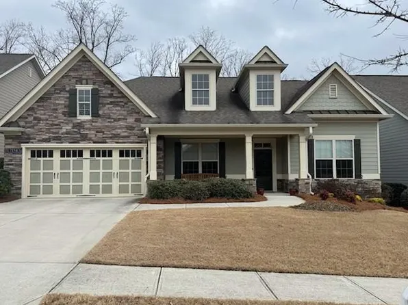 7158 Boathouse Way, Flowery Branch, GA 30542