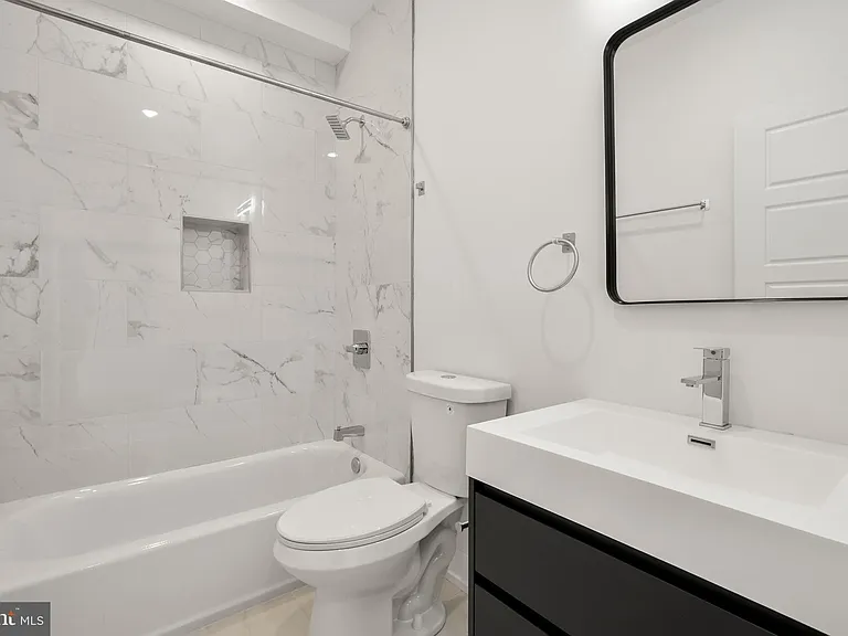2325 Germantown Ave #1 — Photo 23