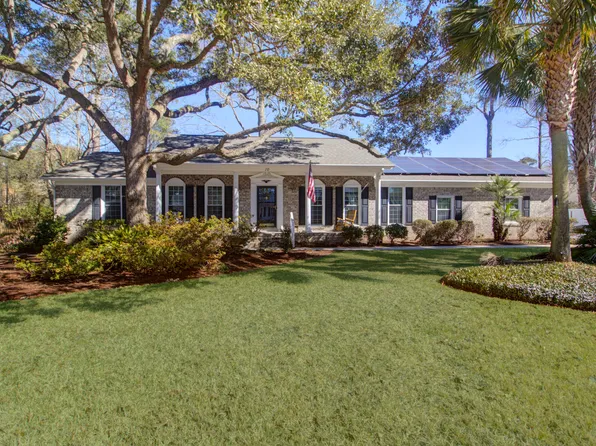 10 Hunters Forest Dr, Charleston, SC 29414