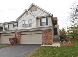 3153 Saganashkee Ln, Naperville, IL 60564