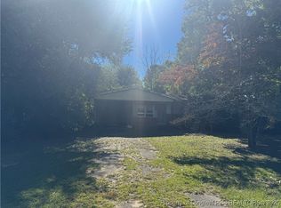 1622 Shaw Rd, Fayetteville, NC 28311