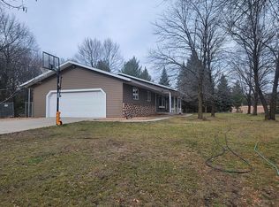 11022 42nd St SE, Clear Lake, MN 55319