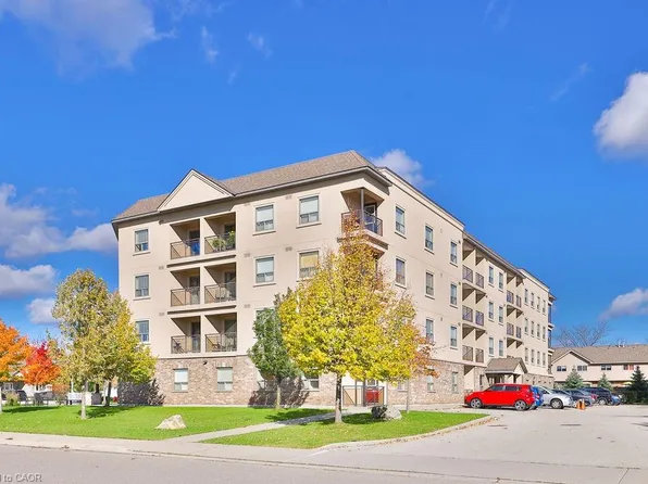 1489 Upper Gage Ave, Hamilton, ON L8W 1E6