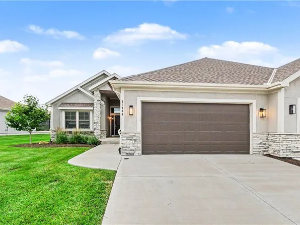 21739 W 116th Ter, Olathe, KS 66061
