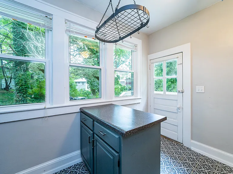 24 Robindale Ave #2 — Photo 14
