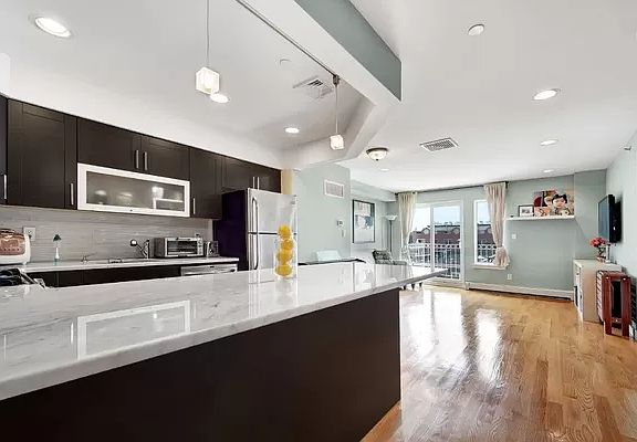 3rd image of 31-32 38th St #4-B