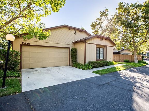2nd image of 13920 Olive Grove Ln