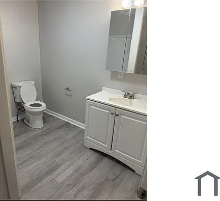 25 Portland St #1 — Photo 9