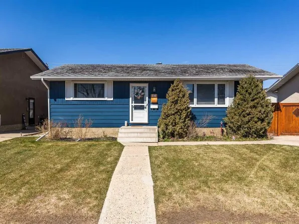 116 S 19th St NE, Medicine Hat, AB T1C 1B1