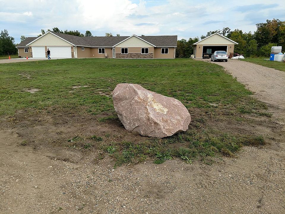 2nd image of 18411 County Highway 25