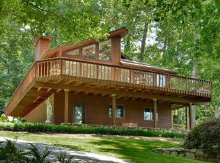 70 Laurel Wood Dr, Clyde, NC 28721