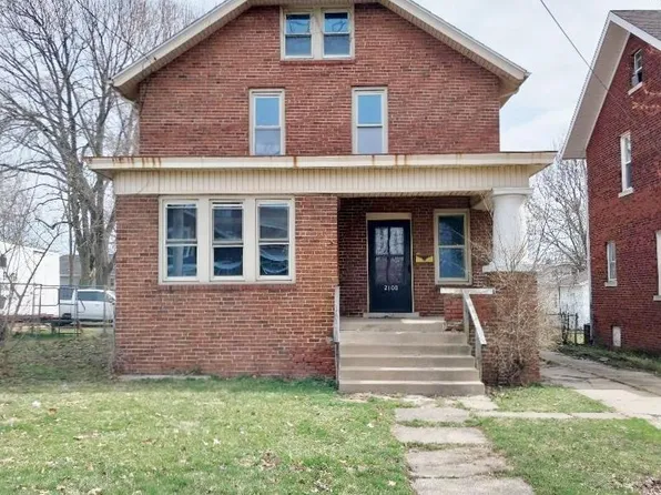 2100 N Sheridan Rd, Peoria, IL 61604