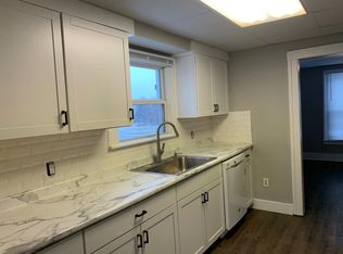 189 Angle Rd APT 1, Walled Lake, MI 48390