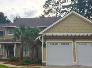 124 Breakwater Dr, Newport, NC 28570