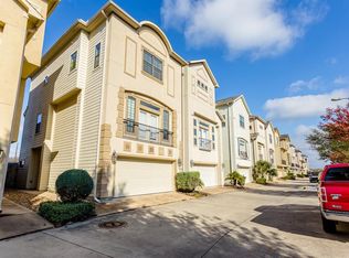 10658 Clearview Villa Pl, Houston, TX 77025