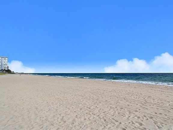 3rd image of 1461 S Ocean Boulevard #211