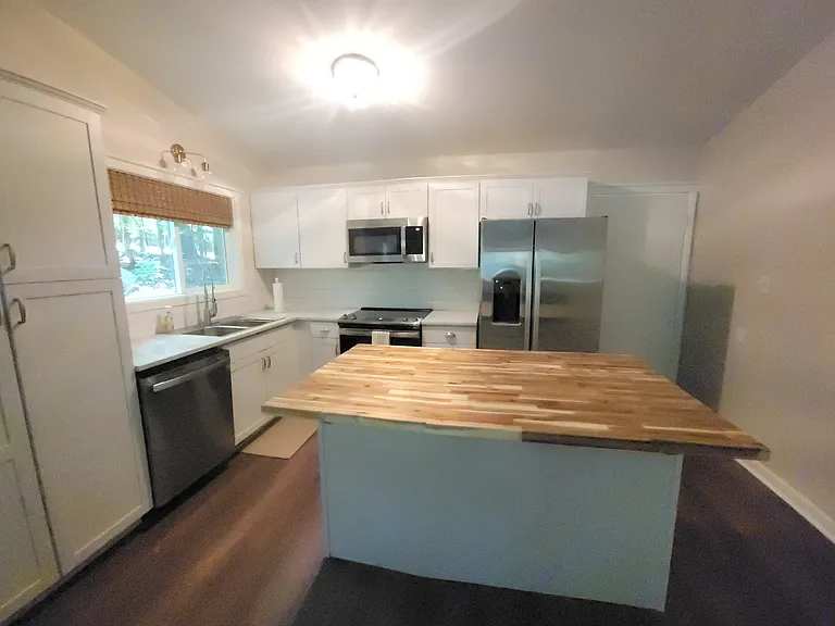 291 Tall Oaks Rd #A — Photo 10