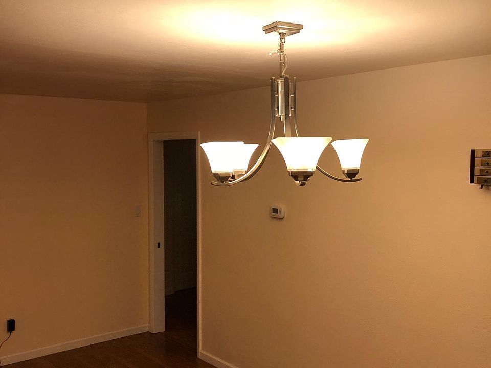 1st image of 2915 57th St