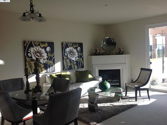 5th image of 3715 Dublin Blvd