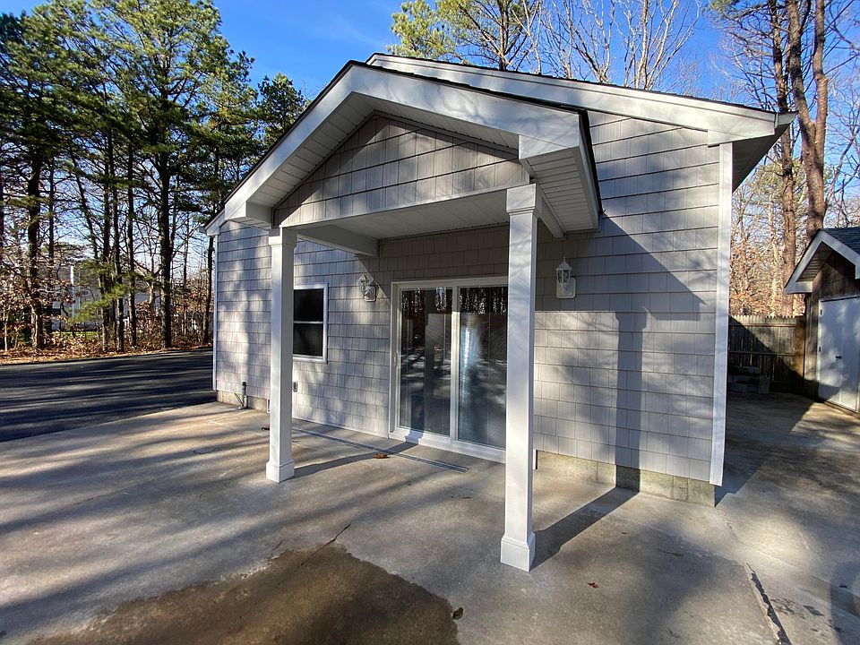 279 Weeks Ave, Manorville, NY 11949 Zillow