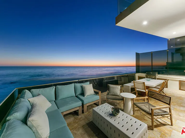 31626 Sea Level Dr — Photo 48