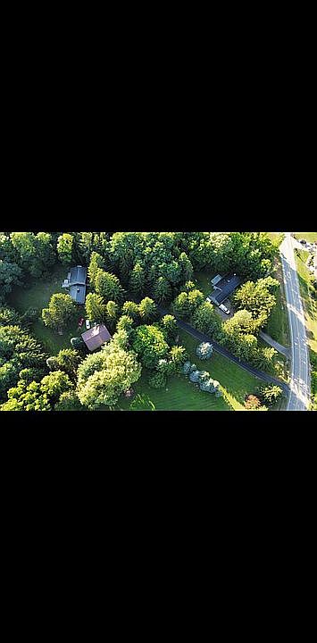 2nd image of 2171 Sandhill Rd