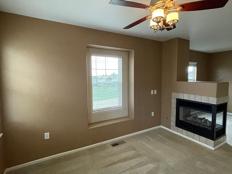 13042 Grant Cir E — Photo 9