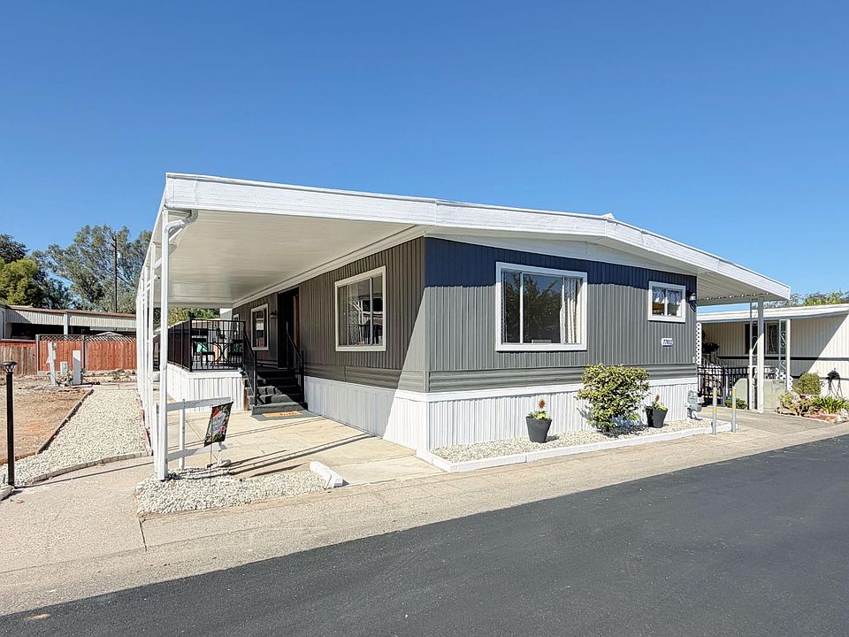 1st image of 77052 Lauppe Ln