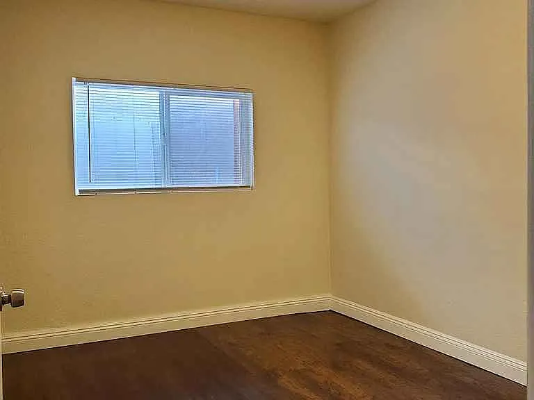 3133 Clay Ave #B-1 — Photo 5