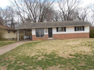 10440 Spring Garden Dr, Saint Louis, MO 63137