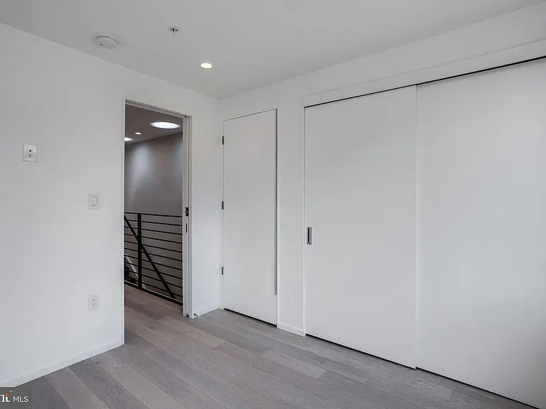 467 Duvall Ct SE — Photo 32