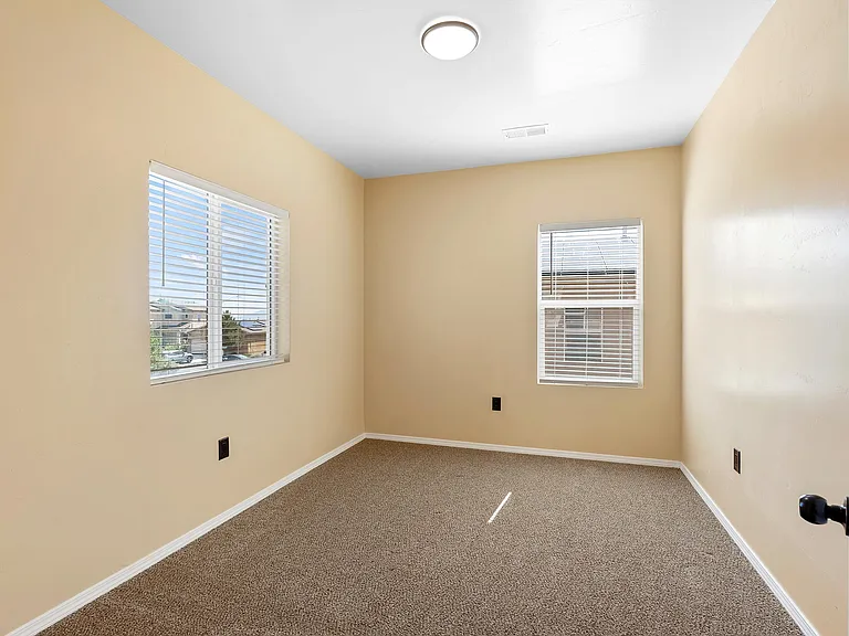9516 Silica Ave NW — Photo 19