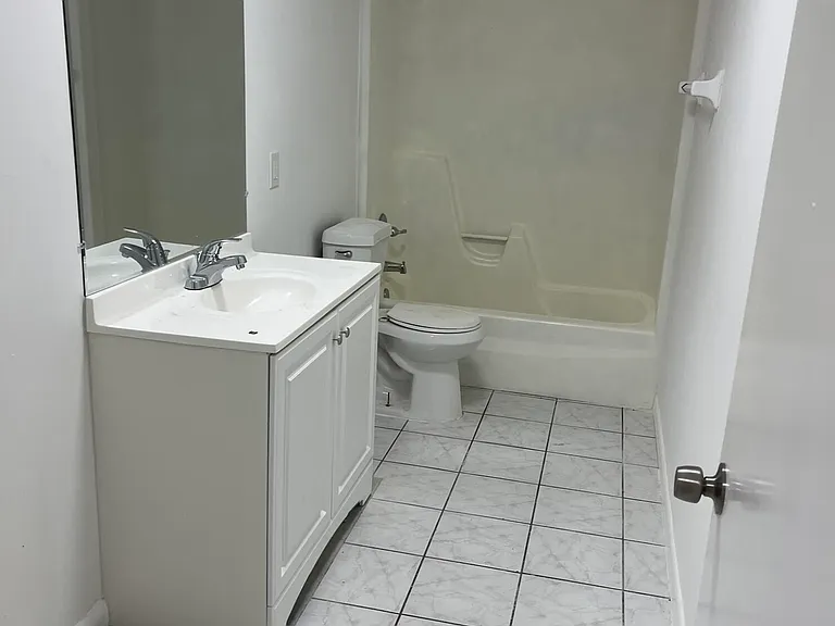 8956 SE 65th Way — Photo 16