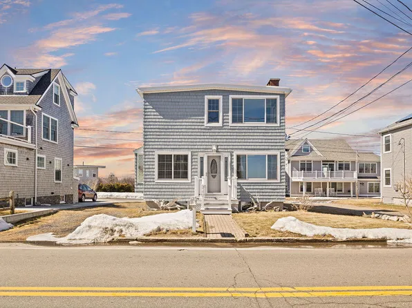 446 Atlantic Avenue, Wells, ME 04090