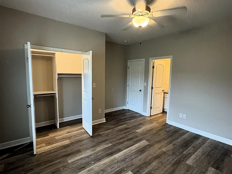 110 Blue Heron Dr #A — Photo 12