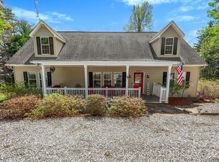 10 Eagle Dr, Hendersonville, NC 28792