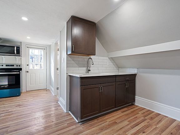 3rd image of 50 Hollis St APT 2