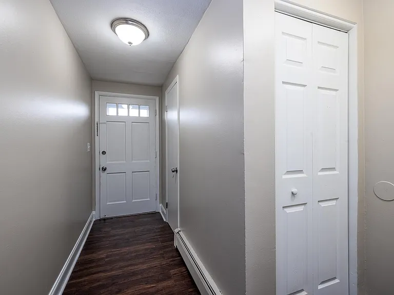 1 Gordon Pkwy — Photo 14