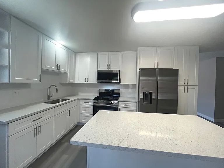 3801 Valley Forge Ave — Photo 11