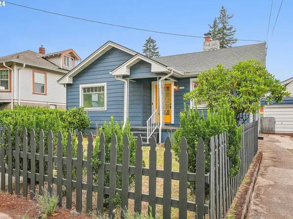 5224 SE 92nd Ave, Portland, OR 97266