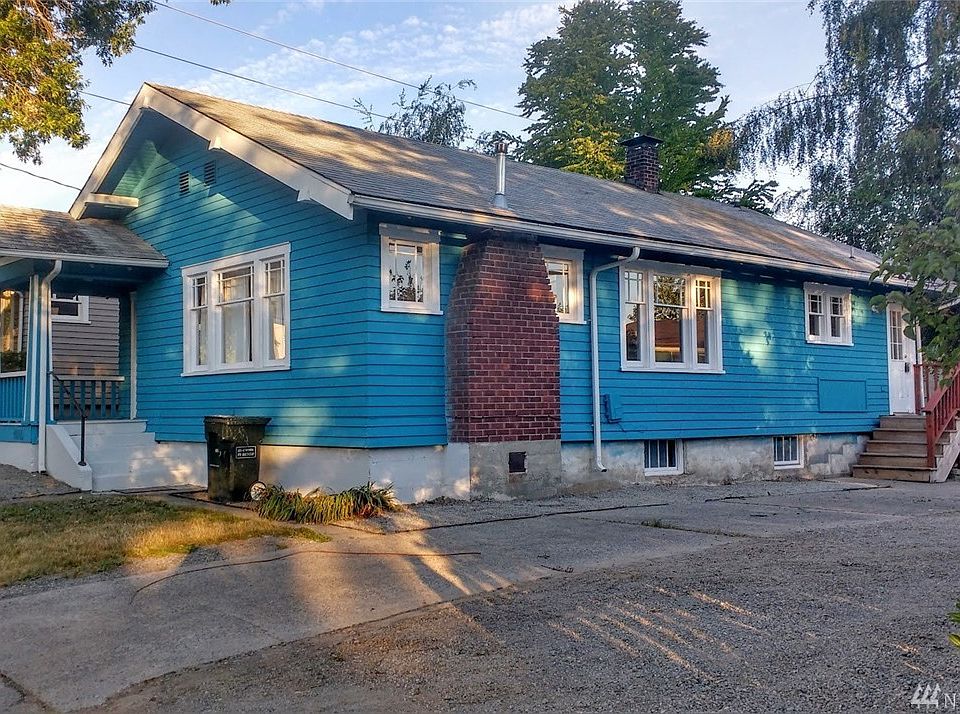 1st image of 925 Legion Way SE