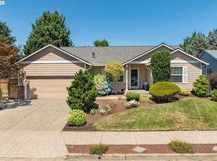 15057 Spy Glass Ln, Oregon City, OR 97045