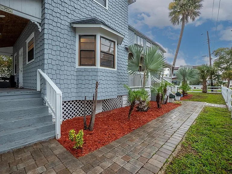 244 Lexington Dr — Photo 27