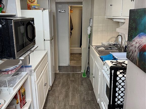 3rd image of 501 W Ramsey St
