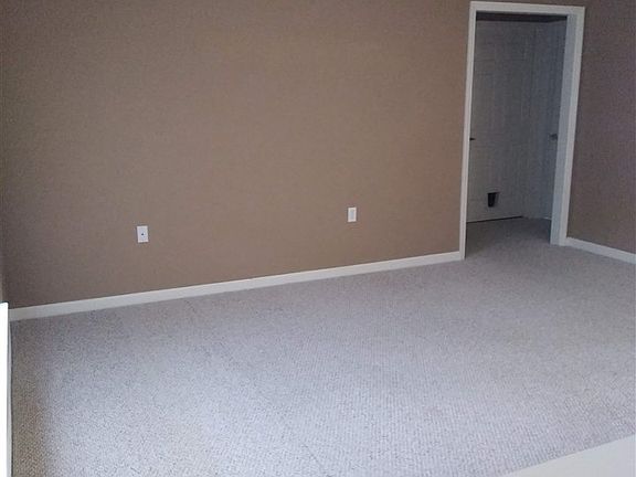 2nd image of 40 Ponderosa Cir