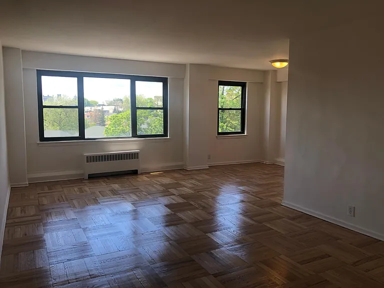Pelham Hall — Photo 18