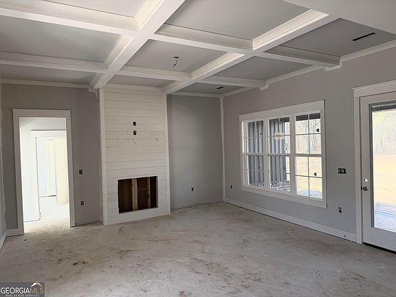 2nd image of 1129 Mulberry Pl